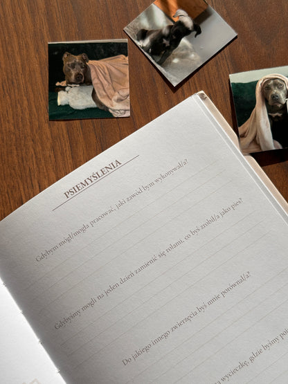 Śladami łapek -  Psi pamiętnik